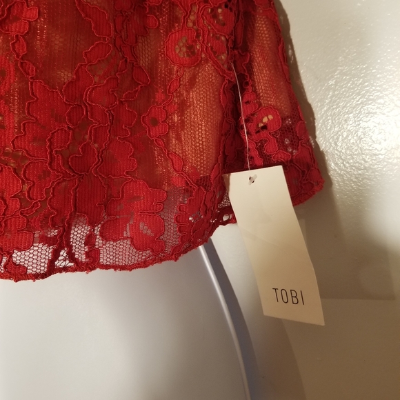 Tobi Red Lace Crop Top - Picture 8 of 8